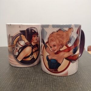 DC Bombshell Morphing Mug Set- Hawkgirl And Supergirl